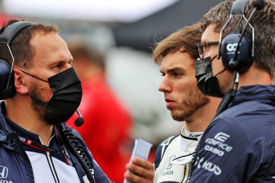 Pierre Gasly (FRA) AlphaTauri on the grid.
01.08.2021. Formula 1 World Championship, Rd 11, Hungarian Grand Prix, Budapest, Hungary, Race Day.
- www.xpbimages.com, EMail: requests@xpbimages.com © Copyright: Batchelor / XPB Images