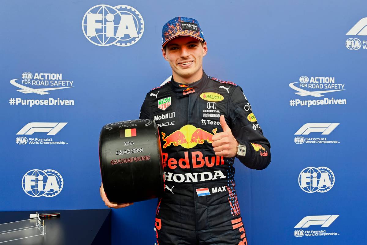 Max Verstappen (NLD) Red Bull Racing celebrates with the Pirelli Pole Position Award in qualifying parc ferme. 28.08.2021. Formula 1 World Championship, Rd 12, Belgian Grand Prix, Spa