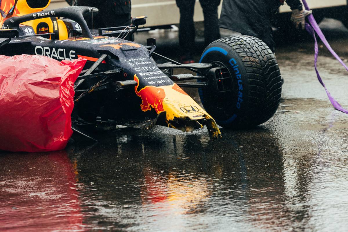 The damaged Red Bull Racing RB16B of Sergio Perez (MEX) Red Bull Racing. 29.08.2021. Formula 1 World Championship, Rd 12, Belgian Grand Prix, Spa