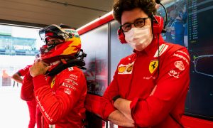 Ferrari to 'review' Sainz future over winter break