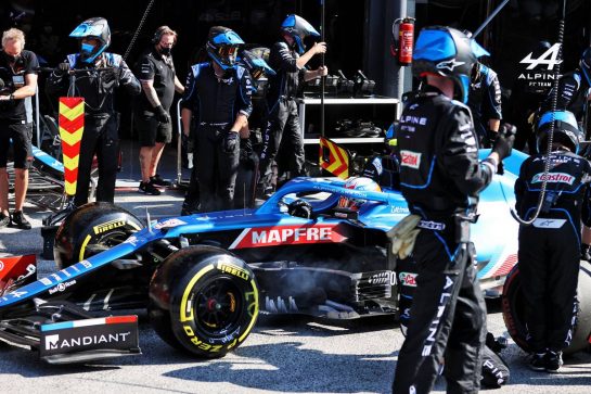 Esteban Ocon (FRA) Alpine F1 Team A521 makes a pit stop.
05.09.2021. Formula 1 World Championship, Rd 13, Dutch Grand Prix, Zandvoort, Netherlands, Race Day.
- www.xpbimages.com, EMail: requests@xpbimages.com © Copyright: Moy / XPB Images