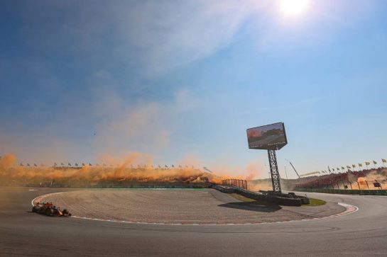 Max Verstappen (NLD), Red Bull Racing 
05.09.2021. Formula 1 World Championship, Rd 13, Dutch Grand Prix, Zandvoort, Netherlands, Race Day.
- www.xpbimages.com, EMail: requests@xpbimages.com © Copyright: Charniaux / XPB Images
