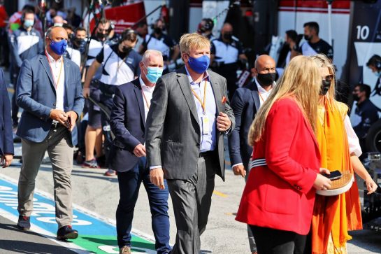 King Willem-Alexander (NLD).
05.09.2021. Formula 1 World Championship, Rd 13, Dutch Grand Prix, Zandvoort, Netherlands, Race Day.
- www.xpbimages.com, EMail: requests@xpbimages.com © Copyright: Moy / XPB Images