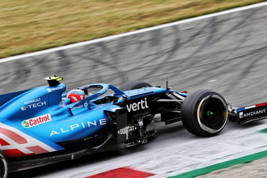 Esteban Ocon (FRA) Alpine F1 Team A521.
10.09.2021. Formula 1 World Championship, Rd 14, Italian Grand Prix, Monza, Italy, Qualifying Day.
- www.xpbimages.com, EMail: requests@xpbimages.com © Copyright: Batchelor / XPB Images