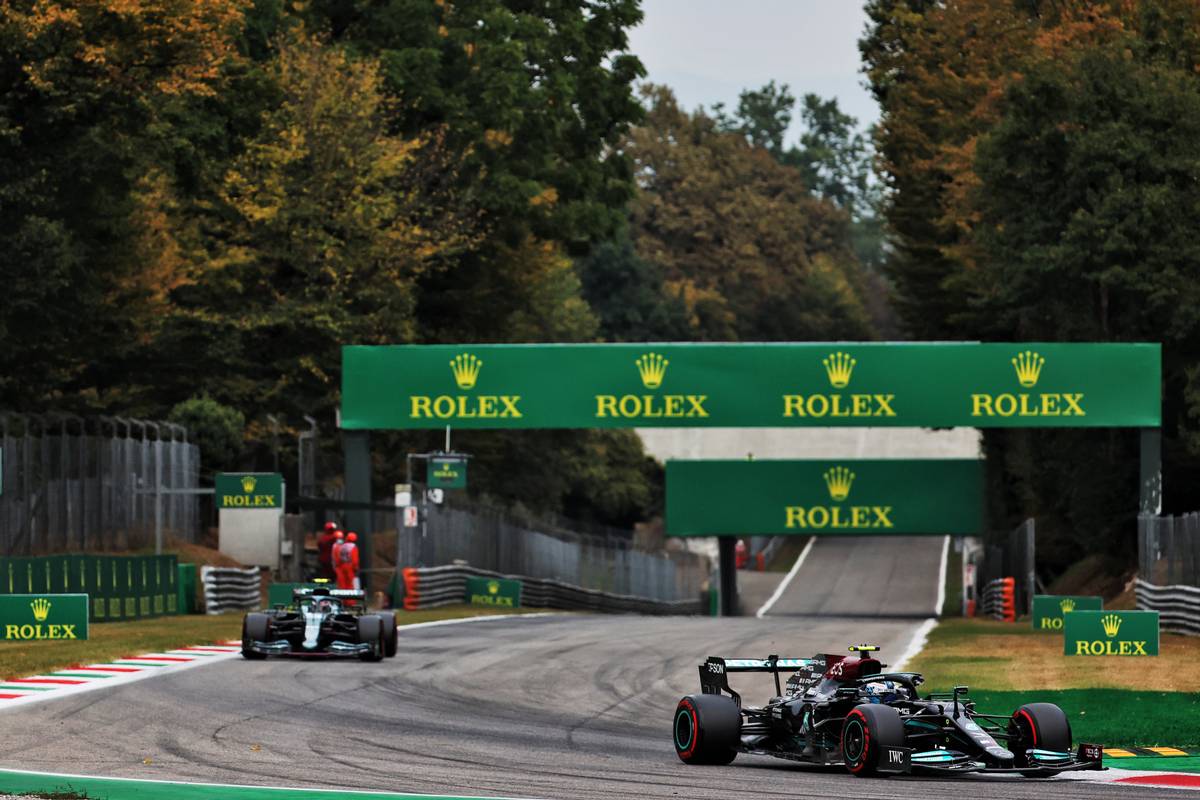 Valtteri Bottas (FIN) Mercedes AMG F1 W12. 10.09.2021. Formula 1 World Championship, Rd 14, Italian Grand Prix, Monza