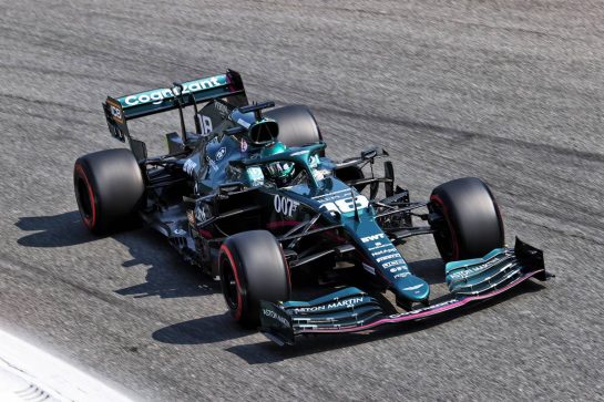 Lance Stroll (CDN) Aston Martin F1 Team AMR21.
11.09.2021. Formula 1 World Championship, Rd 14, Italian Grand Prix, Monza, Italy, Sprint Day.
- www.xpbimages.com, EMail: requests@xpbimages.com © Copyright: Charniaux / XPB Images