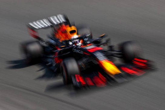 Max Verstappen (NLD), Red Bull Racing 
11.09.2021. Formula 1 World Championship, Rd 14, Italian Grand Prix, Monza, Italy, Sprint Day.
- www.xpbimages.com, EMail: requests@xpbimages.com © Copyright: Charniaux / XPB Images