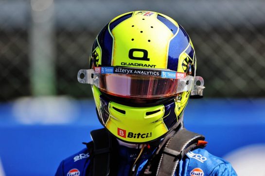 Lando Norris (GBR) McLaren on the grid.
12.09.2021. Formula 1 World Championship, Rd 14, Italian Grand Prix, Monza, Italy, Race Day.
- www.xpbimages.com, EMail: requests@xpbimages.com © Copyright: Charniaux / XPB Images