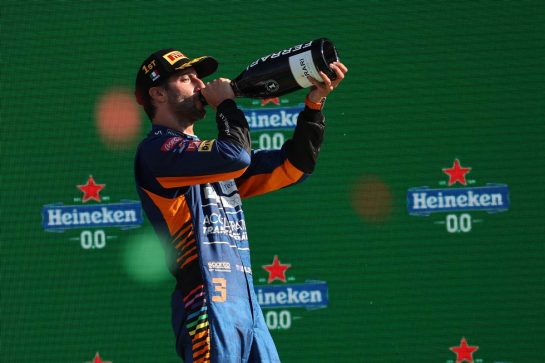 1st place Daniel Ricciardo (AUS) McLaren MCL35M.
12.09.2021. Formula 1 World Championship, Rd 14, Italian Grand Prix, Monza, Italy, Race Day.
- www.xpbimages.com, EMail: requests@xpbimages.com © Copyright: Batchelor / XPB Images