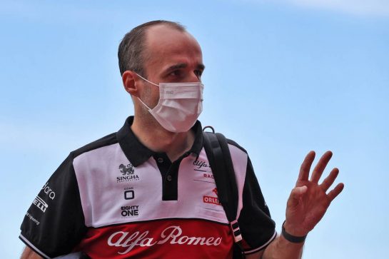 Robert Kubica (POL) Alfa Romeo Racing Reserve Driver.
24.09.2021. Formula 1 World Championship, Rd 15, Russian Grand Prix, Sochi Autodrom, Sochi, Russia, Practice Day.
- www.xpbimages.com, EMail: requests@xpbimages.com © Copyright: Moy / XPB Images