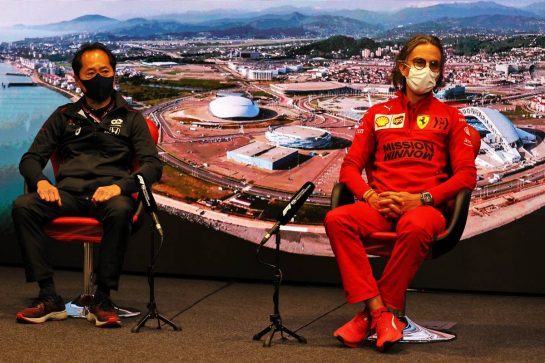 (L to R): Toyoharu Tanabe (JPN) Honda Racing F1 Technical Director and Laurent Mekies (FRA) Ferrari Sporting Director in the FIA Press Conference.
24.09.2021. Formula 1 World Championship, Rd 15, Russian Grand Prix, Sochi Autodrom, Sochi, Russia, Practice Day.
- www.xpbimages.com, EMail: requests@xpbimages.com © Copyright: Moy / XPB Images