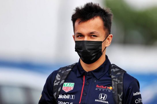 Alexander Albon (THA) Red Bull Racing Reserve and Development Driver.
07.10.2021. Formula 1 World Championship, Rd 16, Turkish Grand Prix, Istanbul, Turkey, Preparation Day.
- www.xpbimages.com, EMail: requests@xpbimages.com © Copyright: Moy / XPB Images