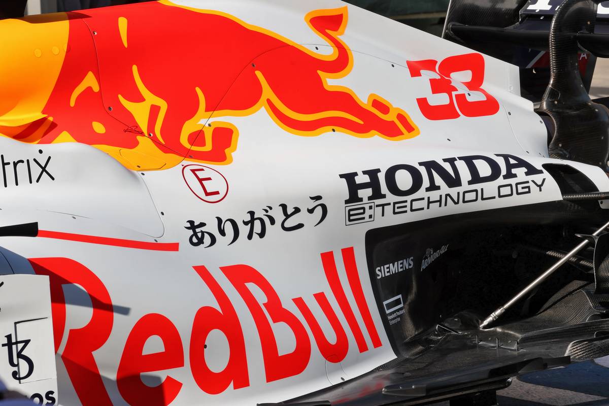 Red Bull Racing RB16B: librea especial tributo a Honda.  07.10.2021.  Campeonato del Mundo de Fórmula 1, Rd 16, Gran Premio de Turquía, Estambul
