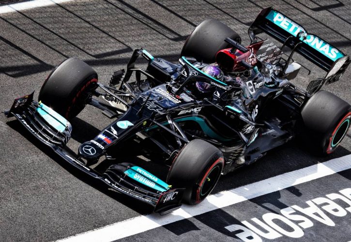 Lewis Hamilton (GBR) Mercedes AMG F1 W12. 08.10.2021 Formula 1 World Championship, Rd 16, Turkish Grand Prix, Istanbul