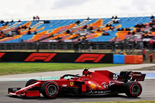 Carlos Sainz Jr (ESP) Ferrari SF-21.
08.10.2021 Formula 1 World Championship, Rd 16, Turkish Grand Prix, Istanbul, Turkey, Practice Day.
- www.xpbimages.com, EMail: requests@xpbimages.com © Copyright: Batchelor / XPB Images