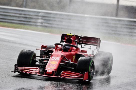 Carlos Sainz Jr (ESP) Ferrari SF-21.
09.10.2021. Formula 1 World Championship, Rd 16, Turkish Grand Prix, Istanbul, Turkey, Qualifying Day.
- www.xpbimages.com, EMail: requests@xpbimages.com © Copyright: Batchelor / XPB Images