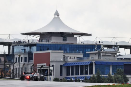 Sebastian Vettel (GER) Aston Martin F1 Team AMR21.
09.10.2021. Formula 1 World Championship, Rd 16, Turkish Grand Prix, Istanbul, Turkey, Qualifying Day.
- www.xpbimages.com, EMail: requests@xpbimages.com © Copyright: Moy / XPB Images
