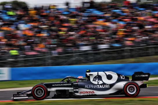Pierre Gasly (FRA) AlphaTauri AT02.
09.10.2021. Formula 1 World Championship, Rd 16, Turkish Grand Prix, Istanbul, Turkey, Qualifying Day.
- www.xpbimages.com, EMail: requests@xpbimages.com © Copyright: Batchelor / XPB Images