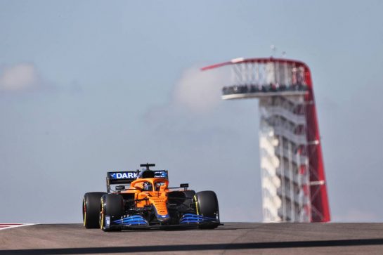 Daniel Ricciardo (AUS) McLaren MCL35M.
22.10.2021. Formula 1 World Championship, Rd 17, United States Grand Prix, Austin, Texas, USA, Practice Day.
- www.xpbimages.com, EMail: requests@xpbimages.com © Copyright: Batchelor / XPB Images
