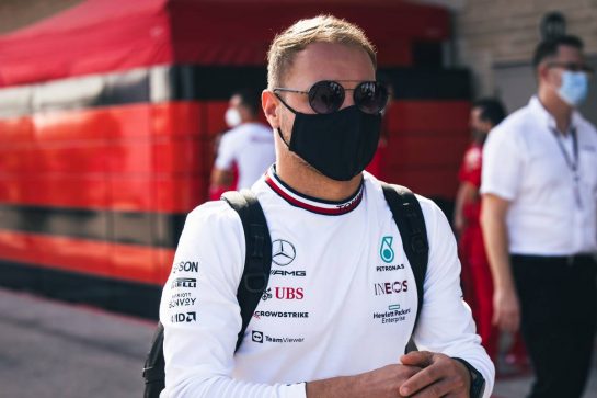 Valtteri Bottas (FIN) Mercedes AMG F1.
23.10.2021. Formula 1 World Championship, Rd 17, United States Grand Prix, Austin, Texas, USA, Qualifying Day.
- www.xpbimages.com, EMail: requests@xpbimages.com © Copyright: Bearne / XPB Images