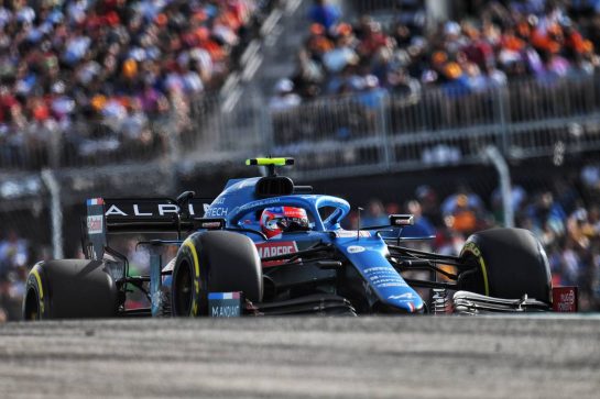 Esteban Ocon (FRA) Alpine F1 Team A521.
23.10.2021. Formula 1 World Championship, Rd 17, United States Grand Prix, Austin, Texas, USA, Qualifying Day.
- www.xpbimages.com, EMail: requests@xpbimages.com © Copyright: Price / XPB Images