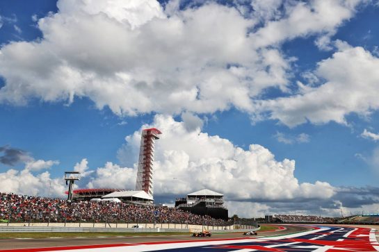 Max Verstappen (NLD) Red Bull Racing RB16B.
23.10.2021. Formula 1 World Championship, Rd 17, United States Grand Prix, Austin, Texas, USA, Qualifying Day.
- www.xpbimages.com, EMail: requests@xpbimages.com © Copyright: Moy / XPB Images