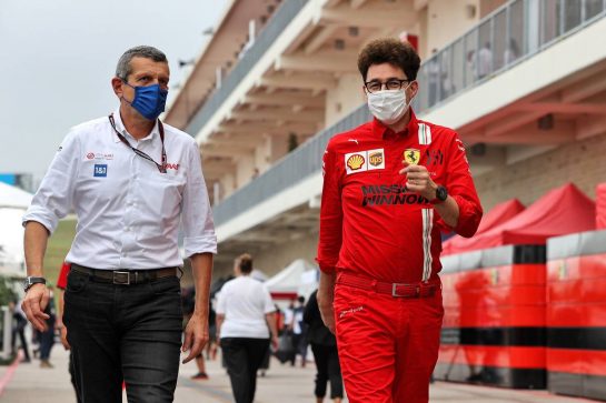 (L to R): Guenther Steiner (ITA) Haas F1 Team Prinicipal with Mattia Binotto (ITA) Ferrari Team Principal.
24.10.2021. Formula 1 World Championship, Rd 17, United States Grand Prix, Austin, Texas, USA, Race Day.
- www.xpbimages.com, EMail: requests@xpbimages.com © Copyright: Moy / XPB Images