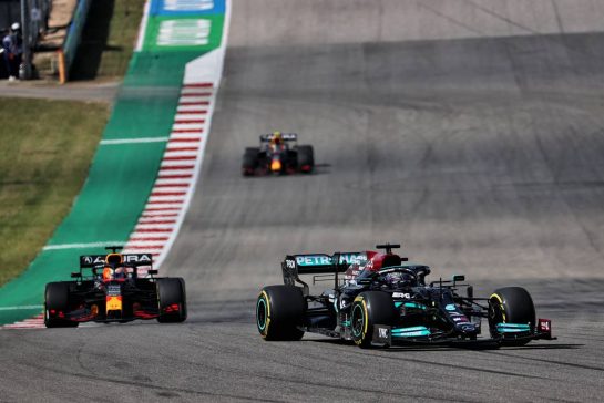 Lewis Hamilton (GBR) Mercedes AMG F1 W12.
24.10.2021. Formula 1 World Championship, Rd 17, United States Grand Prix, Austin, Texas, USA, Race Day.
- www.xpbimages.com, EMail: requests@xpbimages.com © Copyright: Batchelor / XPB Images