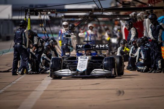 George Russell (GBR) Williams Racing FW43B makes a pit stop.
24.10.2021. Formula 1 World Championship, Rd 17, United States Grand Prix, Austin, Texas, USA, Race Day.
- www.xpbimages.com, EMail: requests@xpbimages.com © Copyright: Bearne / XPB Images