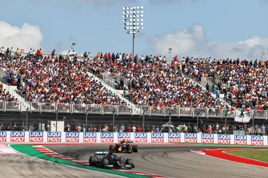 Lewis Hamilton (GBR) Mercedes AMG F1 W12.
24.10.2021. Formula 1 World Championship, Rd 17, United States Grand Prix, Austin, Texas, USA, Race Day.
- www.xpbimages.com, EMail: requests@xpbimages.com © Copyright: Moy / XPB Images