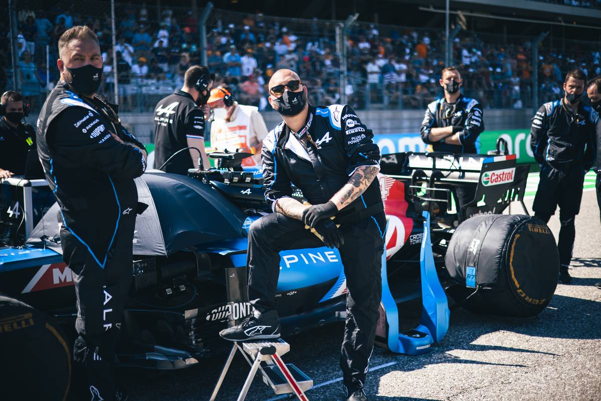 Alpine F1 Team on the grid. 24.10.2021. Formula 1 World Championship, Rd 17, United States Grand Prix, Austin