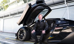 McLaren Automotive CEO Flewitt to step down