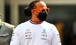 Hamilton vows to win title 'in the right way' – without controversy