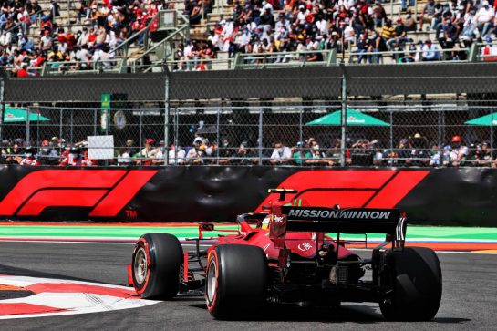 Carlos Sainz Jr (ESP) Ferrari SF-21.
05.11.2021. Formula 1 World Championship, Rd 18, Mexican Grand Prix, Mexico City, Mexico, Practice Day.
- www.xpbimages.com, EMail: requests@xpbimages.com © Copyright: Batchelor / XPB Images
