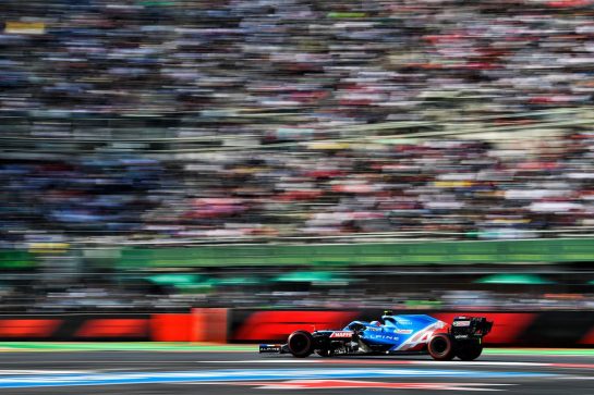Esteban Ocon (FRA) Alpine F1 Team A521.
05.11.2021. Formula 1 World Championship, Rd 18, Mexican Grand Prix, Mexico City, Mexico, Practice Day.
- www.xpbimages.com, EMail: requests@xpbimages.com © Copyright: Carrezevoli / XPB Images