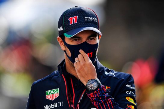 Sergio Perez (MEX) Red Bull Racing.
06.11.2021. Formula 1 World Championship, Rd 18, Mexican Grand Prix, Mexico City, Mexico, Qualifying Day.
- www.xpbimages.com, EMail: requests@xpbimages.com © Copyright: Carrezevoli / XPB Images
