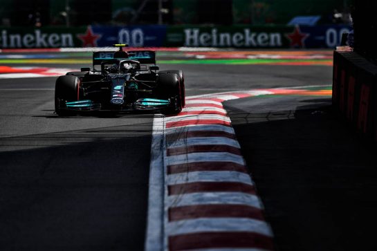 Valtteri Bottas (FIN) Mercedes AMG F1 W12.
06.11.2021. Formula 1 World Championship, Rd 18, Mexican Grand Prix, Mexico City, Mexico, Qualifying Day.
- www.xpbimages.com, EMail: requests@xpbimages.com © Copyright: Carrezevoli / XPB Images