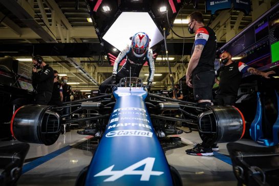 Esteban Ocon (FRA) Alpine F1 Team A521.
06.11.2021. Formula 1 World Championship, Rd 18, Mexican Grand Prix, Mexico City, Mexico, Qualifying Day.
- www.xpbimages.com, EMail: requests@xpbimages.com © Copyright: Charniaux / XPB Images