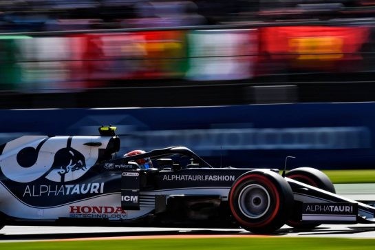 Pierre Gasly (FRA) AlphaTauri AT02.
06.11.2021. Formula 1 World Championship, Rd 18, Mexican Grand Prix, Mexico City, Mexico, Qualifying Day.
- www.xpbimages.com, EMail: requests@xpbimages.com © Copyright: Carrezevoli / XPB Images