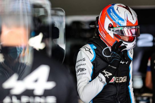 Esteban Ocon (FRA) Alpine F1 Team.
12.11.2021. Formula 1 World Championship, Rd 19, Brazilian Grand Prix, Sao Paulo, Brazil, Qualifying Day.
- www.xpbimages.com, EMail: requests@xpbimages.com © Copyright: Charniaux / XPB Images