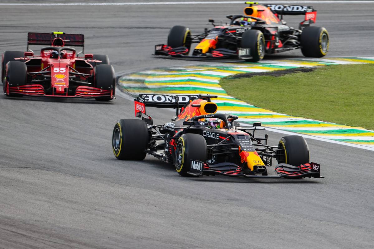 F1: Verstappen minimiza problemas da RBR no GP de Singapura