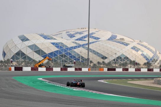 Nicholas Latifi (CDN) Williams Racing FW43B.
19.11.2021 Formula 1 World Championship, Rd 20, Qatar Grand Prix, Doha, Qatar, Practice Day.
- www.xpbimages.com, EMail: requests@xpbimages.com © Copyright: Moy / XPB Images
