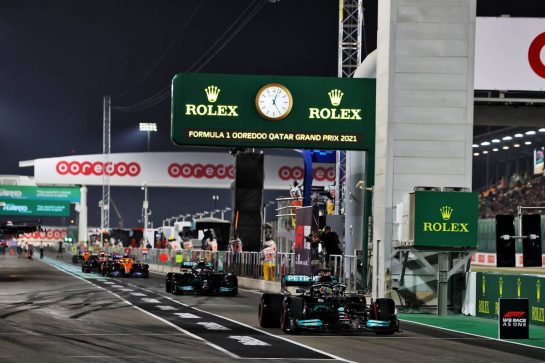 Lewis Hamilton (GBR) Mercedes AMG F1 W12.
20.11.2021. Formula 1 World Championship, Rd 20, Qatar Grand Prix, Doha, Qatar, Qualifying Day.
- www.xpbimages.com, EMail: requests@xpbimages.com © Copyright: Moy / XPB Images