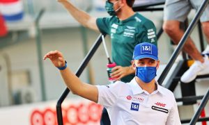 Schumacher 'boosted' by recognition from F1 rivals