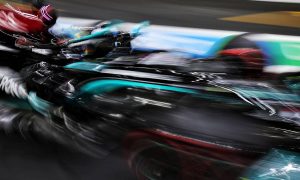 Mercedes already on pole as team is first to fire up of 2022 car