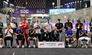 Saudi Arabian GP: Sunday's action in pictures