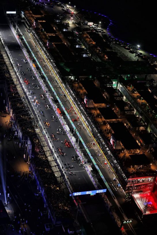 The grid before the start of the race.
05.12.2021. Formula 1 World Championship, Rd 21, Saudi Arabian Grand Prix, Jeddah, Saudi Arabia, Race Day.
- www.xpbimages.com, EMail: requests@xpbimages.com © Copyright: Moy / XPB Images