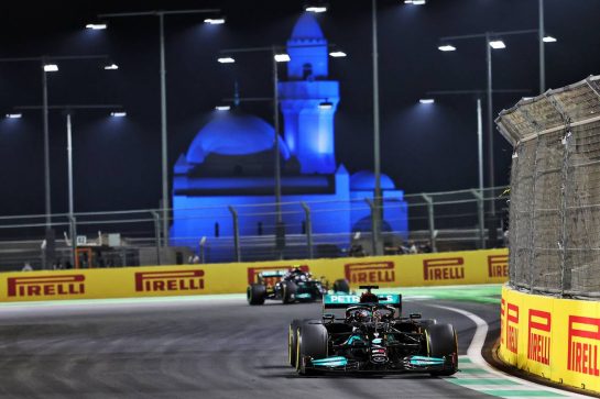 Lewis Hamilton (GBR) Mercedes AMG F1 W12.
05.12.2021. Formula 1 World Championship, Rd 21, Saudi Arabian Grand Prix, Jeddah, Saudi Arabia, Race Day.
- www.xpbimages.com, EMail: requests@xpbimages.com © Copyright: Moy / XPB Images