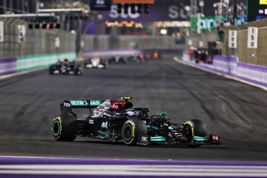 Valtteri Bottas (FIN) Mercedes AMG F1 W12.
05.12.2021. Formula 1 World Championship, Rd 21, Saudi Arabian Grand Prix, Jeddah, Saudi Arabia, Race Day.
- www.xpbimages.com, EMail: requests@xpbimages.com © Copyright: Charniaux / XPB Images