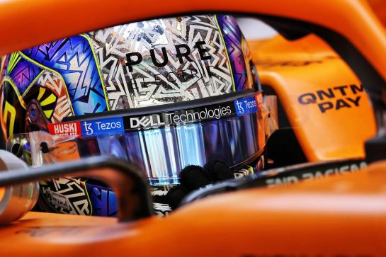 Lando Norris (GBR) McLaren MCL35M.
10.12.2021. Formula 1 World Championship, Rd 22, Abu Dhabi Grand Prix, Yas Marina Circuit, Abu Dhabi, Practice Day.
- www.xpbimages.com, EMail: requests@xpbimages.com © Copyright: Batchelor / XPB Images